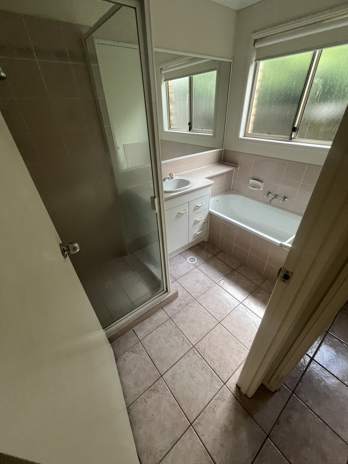 The bathroom before renovation